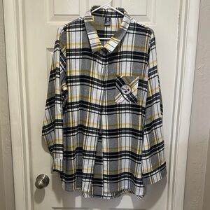 NFL Black and White Casual Button Down Shirt